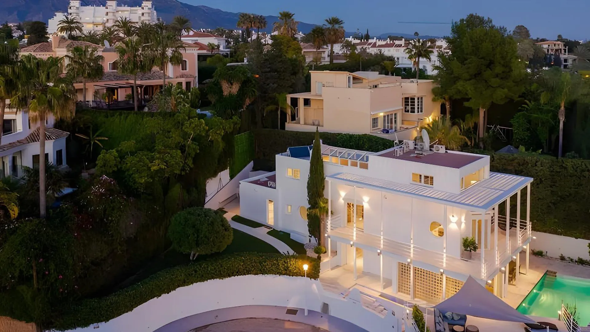 Villa Casa Blanca Marbella Spanyolország